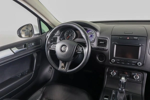 Внедорожник Volkswagen Touareg 2014 года, 1949000 рублей, Пермь