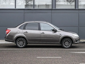 Седан ВАЗ (LADA) Granta 2017 года, 799000 рублей, Кирилловка