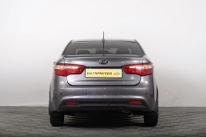 Седан Kia Rio 2012 года, 929000 рублей, Томск