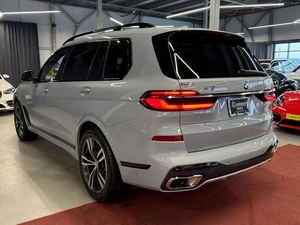 Внедорожник BMW X7 2022 года, 11700000 рублей, Павловская Слобода