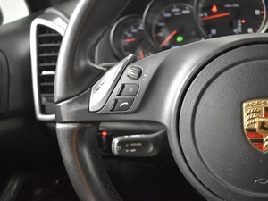 Внедорожник Porsche Cayenne 2012 года, 2129900 рублей, Казань