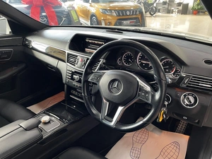 Седан Mercedes-benz E-класс 2011 года, 1697000 рублей, Солонцы