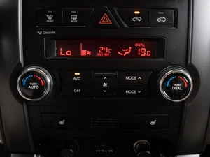 Внедорожник Kia Sorento 2010 года, 1320000 рублей, Тюмень