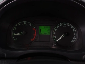 Хетчбэк Skoda Fabia 2008 года, 389000 рублей, Воронеж