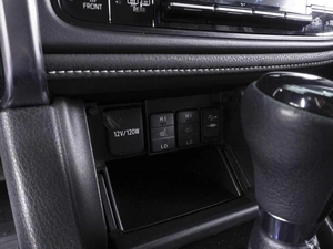 Седан Toyota Corolla 2018 года, 1640000 рублей, Ростов-на-Дону