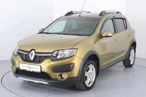 Хэтчбек Renault Sandero 2015 года, 920000 рублей, Брянск