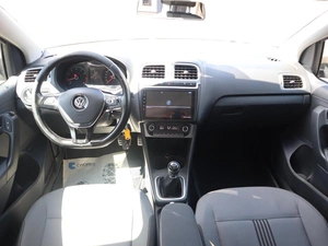 Седан Volkswagen Polo 2016 года, 970000 рублей, Железногорск