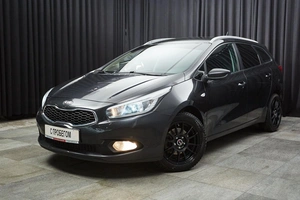 Хетчбэк Kia Ceed 2014 года, 997000 рублей, Красноярск