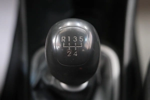 Седан Kia Rio 2017 года, 1039000 рублей, Омск