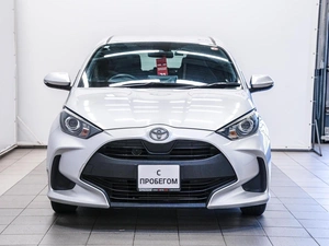Хетчбэк Toyota Yaris 2021 года, 1150000 рублей, Красноярск