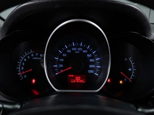 Седан Kia Rio 2013 года, 595000 рублей, Тюмень