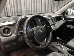 Внедорожник Toyota RAV4 2015 года, 1790000 рублей, Красноярск