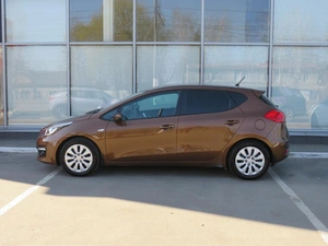 Хэтчбек Kia Ceed 2015 года, 1160000 рублей, Курск