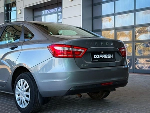 Седан ВАЗ (LADA) Vesta 2017 года, 780000 рублей, Уфа