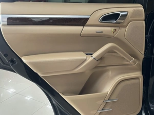 Внедорожник Porsche Cayenne 2013 года, 2497000 рублей, Солонцы