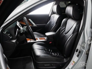 Седан Toyota Camry 2010 года, 1390000 рублей, Тюмень