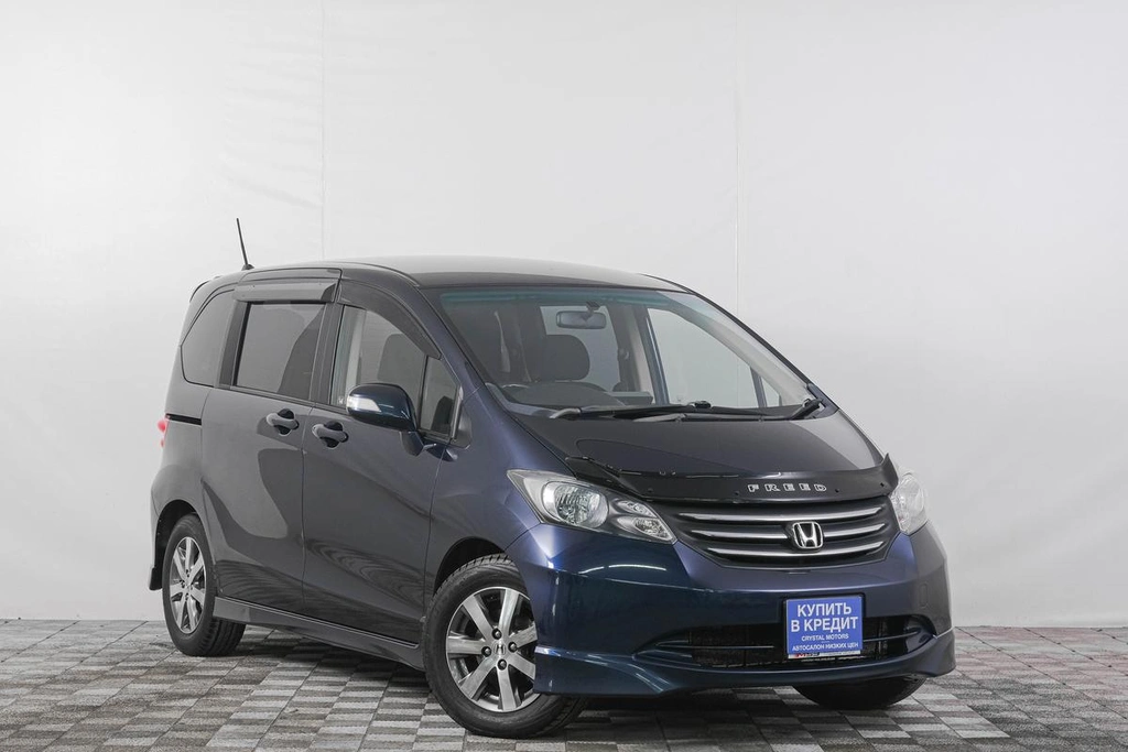 Минивэн Honda Freed 2010 года, 999000 рублей, Кемерово