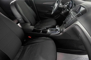 Седан Opel Insignia 2010 года, 999000 рублей, Кемерово