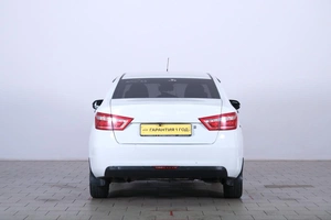 Седан ВАЗ (LADA) Vesta 2017 года, 559000 рублей, Омск