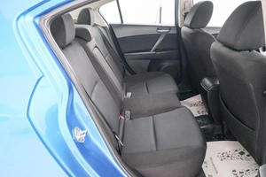 Седан Mazda 3 2011 года, 1149000 рублей, Красноярск