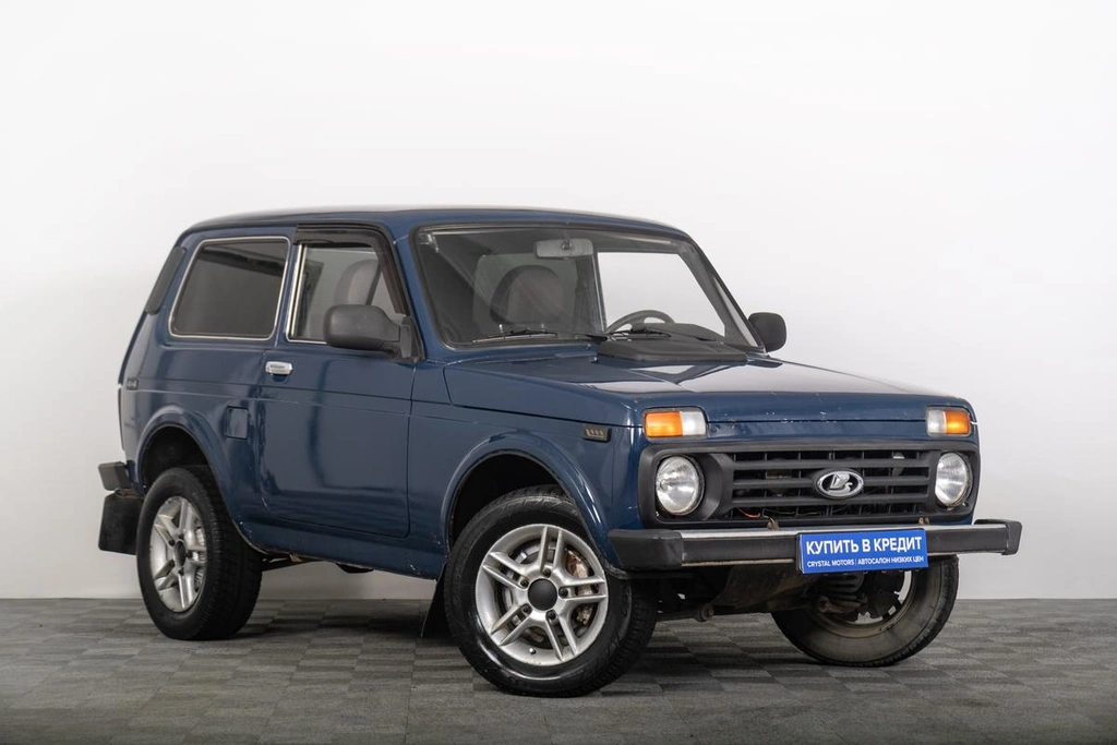 Внедорожник ВАЗ (LADA) 4x4 (Нива) 2010 года, 399000 рублей, Томск