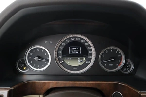 Седан Mercedes-benz E-класс 2012 года, 1999000 рублей, Обнинск