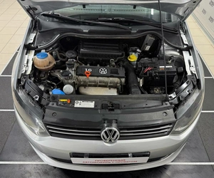 Седан Volkswagen Polo 2013 года, 756000 рублей, Красноярск
