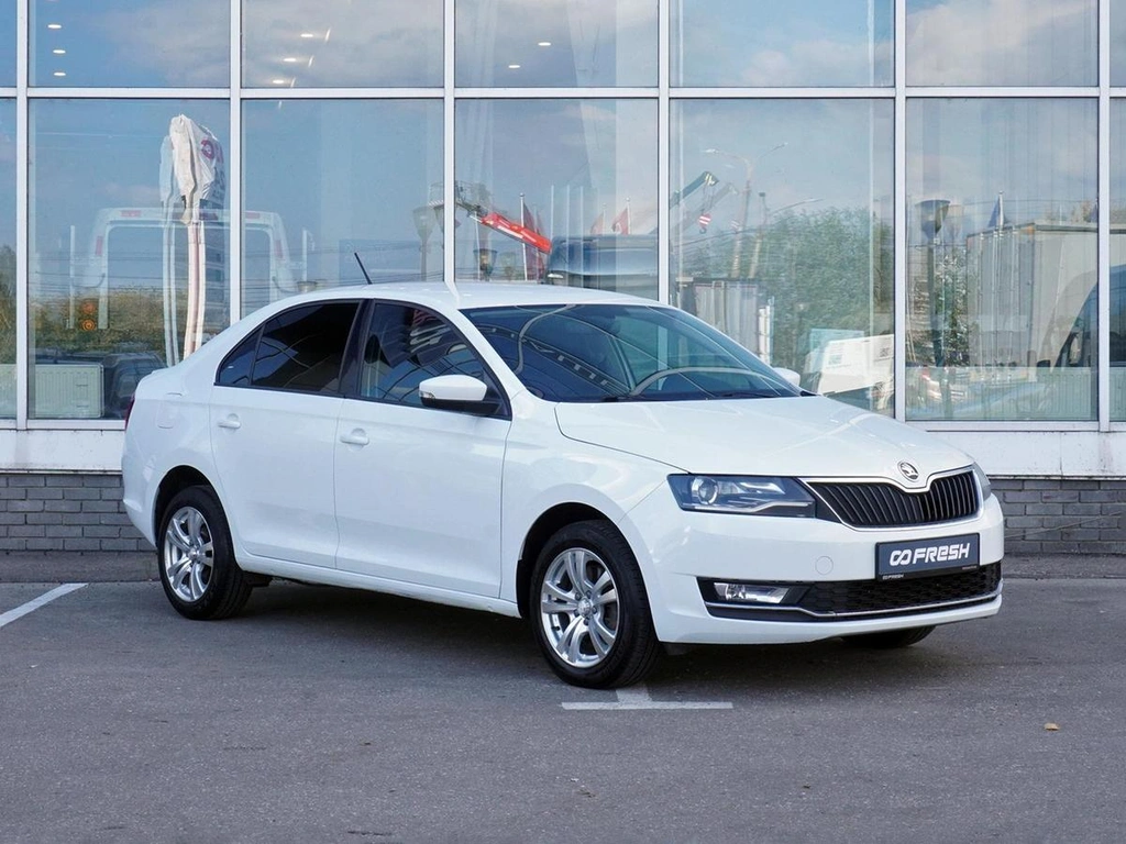 Лифтбек Skoda Rapid 2018 года, 1390000 рублей, Нижний Новгород