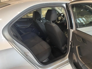 Лифтбек Skoda Rapid 2015 года, 900000 рублей, Орёл