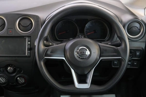 Хетчбэк Nissan Note 2019 года, 1289000 рублей, Омск