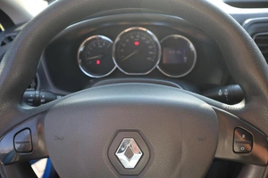 Седан Renault Logan 2014 года, 770000 рублей, Мирное