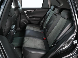 Внедорожник Toyota RAV4 2024 года, 3899000 рублей, Ростов-на-Дону