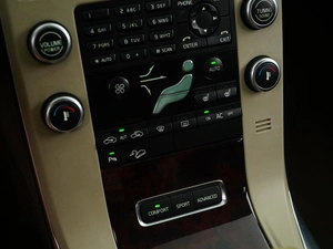 Универсал Volvo XC70 2010 года, 1357077 рублей, Москва