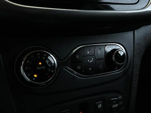 Хетчбэк Renault Sandero Stepway 2015 года, 959000 рублей, Волгоград