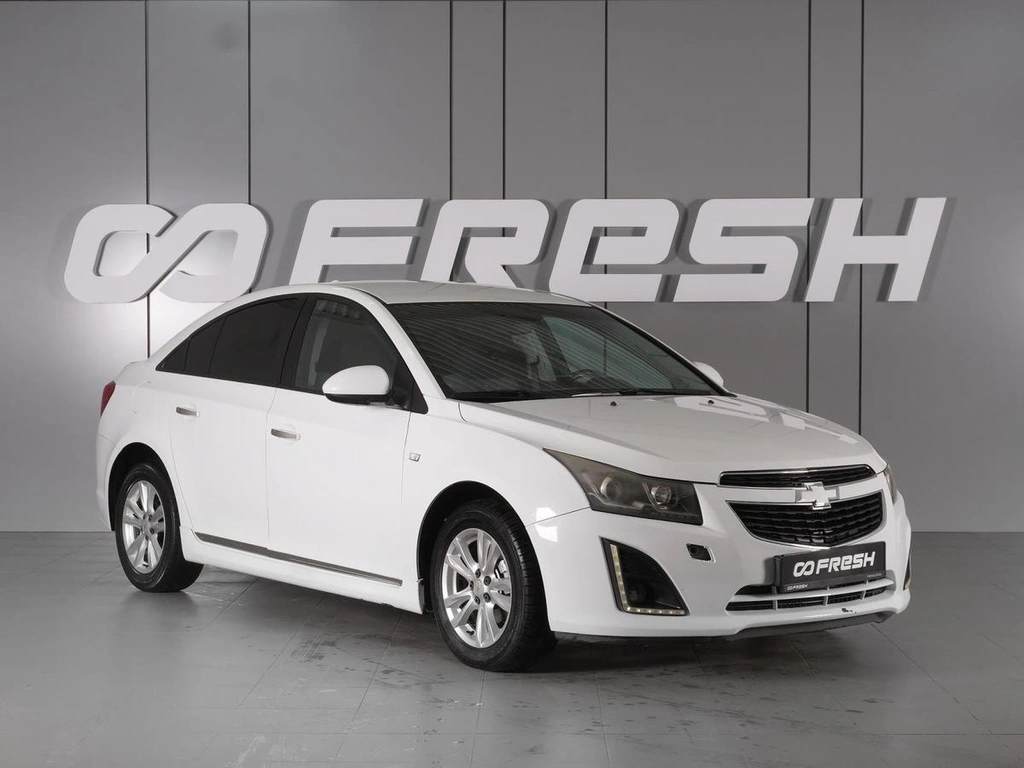 Седан Chevrolet Cruze 2013 года, 819000 рублей, Красный Пахарь