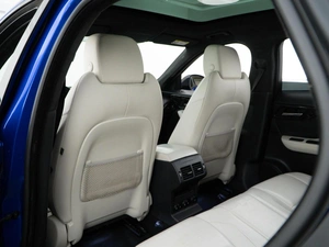Внедорожник Jaguar F-Pace 2016 года, 2757077 рублей, Москва