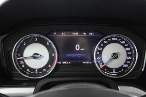 Внедорожник Volkswagen Touareg 2019 года, 4850000 рублей, Красноярск