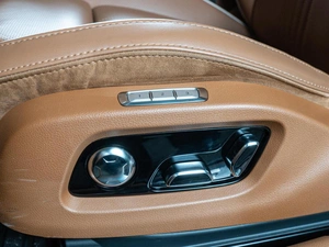 Седан Hongqi H9 2021 года, 3320000 рублей, Волгоград