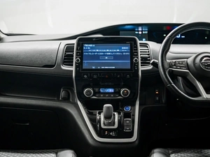 Минивэн Nissan Serena 2019 года, 2279000 рублей, Красноярск