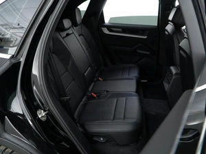 Внедорожник Porsche Cayenne 2024 года, 15497077 рублей, Москва