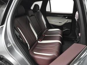 Внедорожник Geely Monjaro 2023 года, 3180000 рублей, Ставрополь