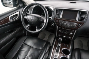 Внедорожник Nissan Pathfinder 2015 года, 1989000 рублей, Красноярск