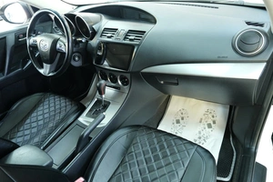 Седан Mazda 3 2010 года, 999000 рублей, Омск