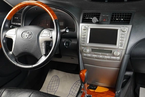 Седан Toyota Camry 2011 года, 1349000 рублей, Тюмень