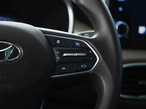Внедорожник Hyundai Santa Fe 2022 года, 3277077 рублей, Москва