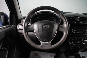Седан ВАЗ (LADA) Granta 2022 года, 599000 рублей, Сургут