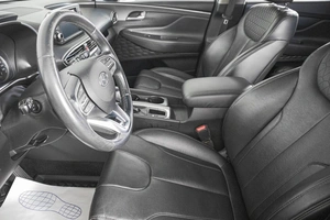 Внедорожник Hyundai Santa Fe 2019 года, 2799000 рублей, Кемерово