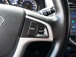 Седан Hyundai Solaris 2016 года, 980000 рублей, Краснодар