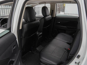 Внедорожник Mitsubishi Outlander 2014 года, 1650000 рублей, Волгоград