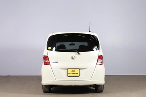 Минивэн Honda Freed 2008 года, 999000 рублей, Новосибирск